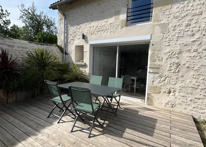 Maison A 5 Min Du Futuroscope Apartament *